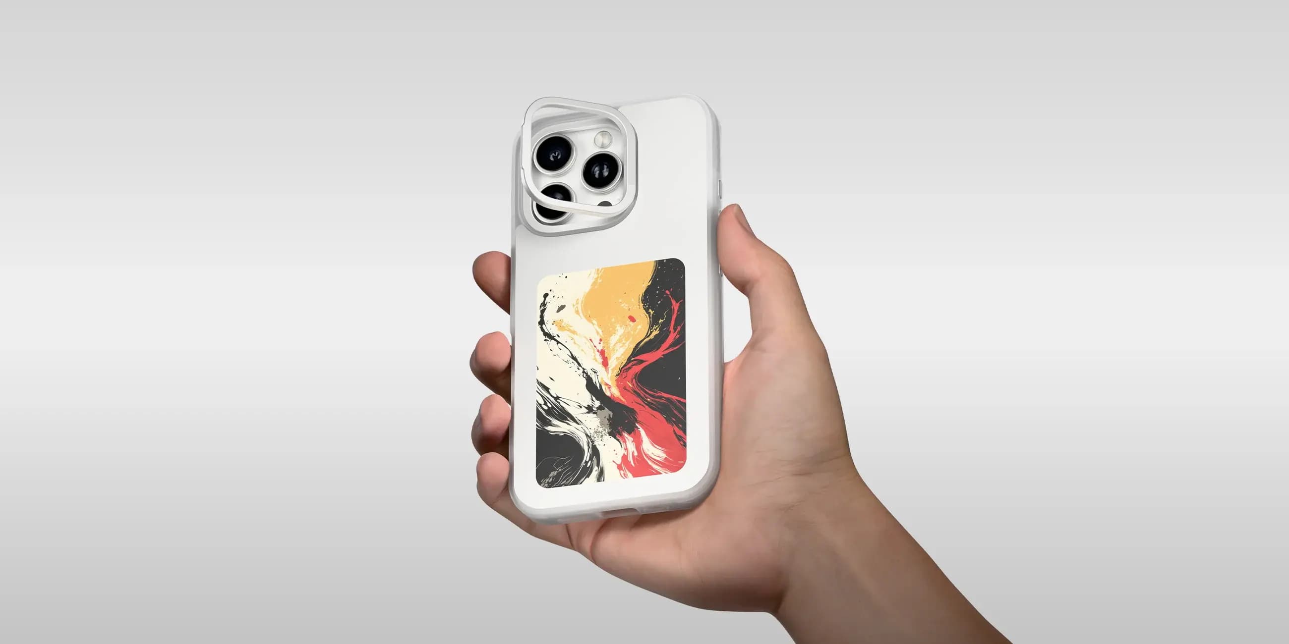 iPhone NFC maskica u ruci